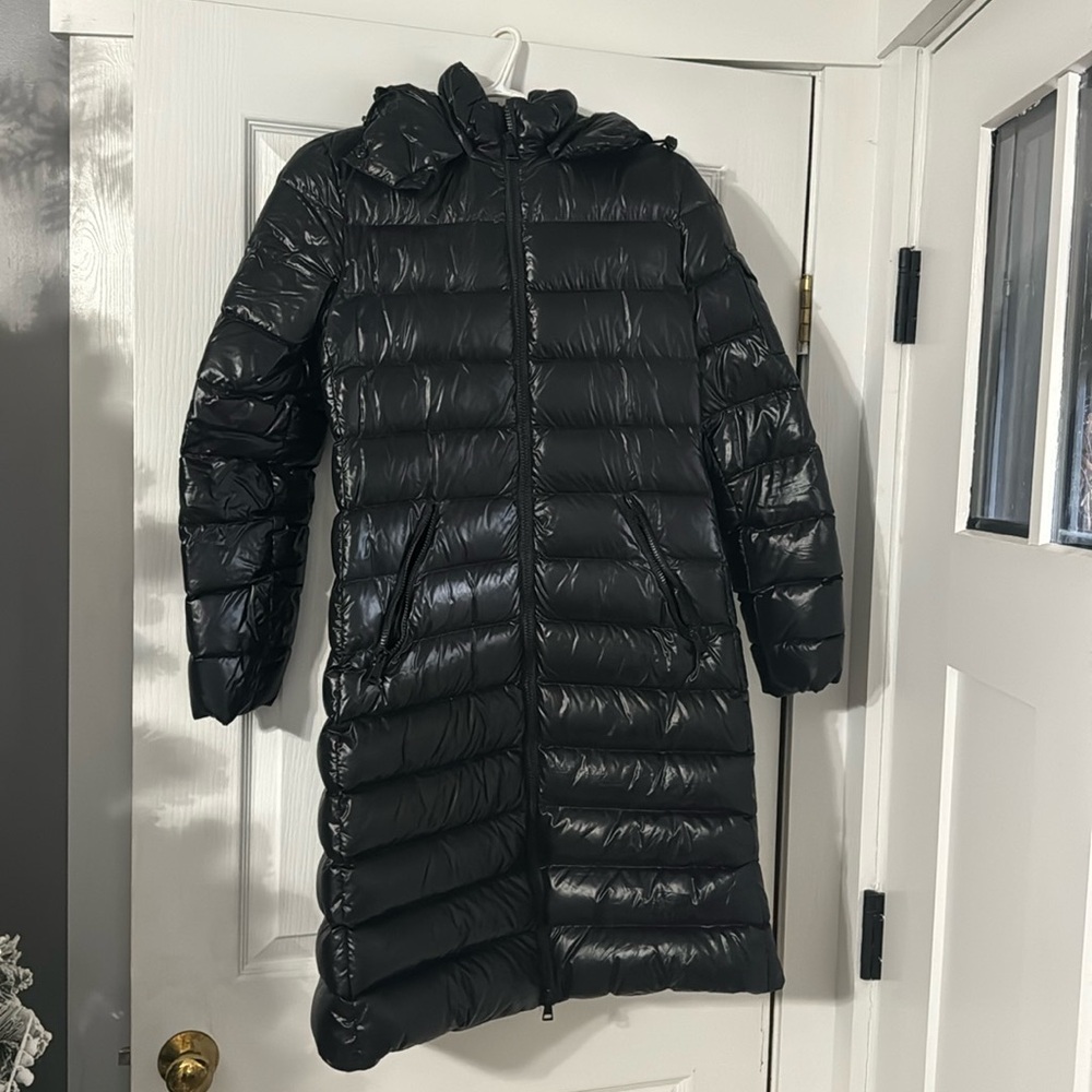 Moka Shiny Fitted puffer coat